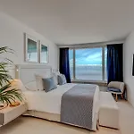 Luxury Triplex, Pool, Jacuzzi - Aqua A03 By Hermosa Lejlighed