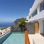 Luxury Triplex, Pool, Jacuzzi - Aqua A03 By Hermosa Acantilado de los Gigantes