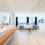 Luxury Triplex, Pool, Jacuzzi - Aqua A03 By Hermosa Appartement *