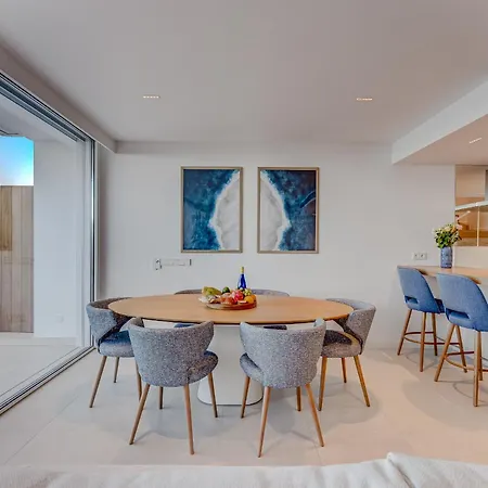 Luxury Triplex, Pool, Jacuzzi - Aqua A03 By Hermosa Lejlighed *