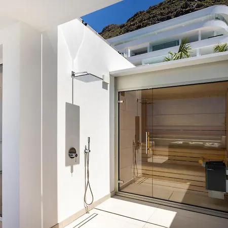 Apartment Luxury Sea View With Private Pool, Sauna & Jacuzzi By Hermosa