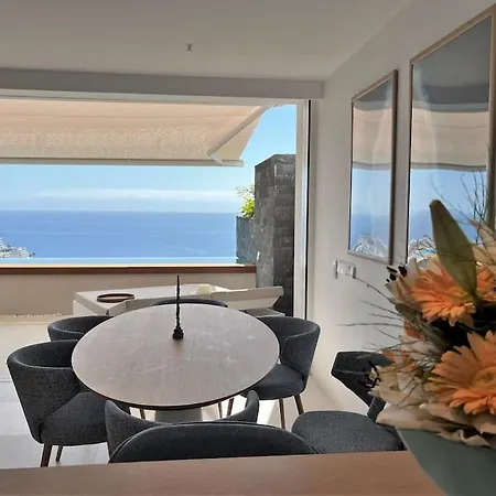 Luxury Triplex + Pool, Jacuzzi - Sissipark Azul * Acantilado de los Gigantes